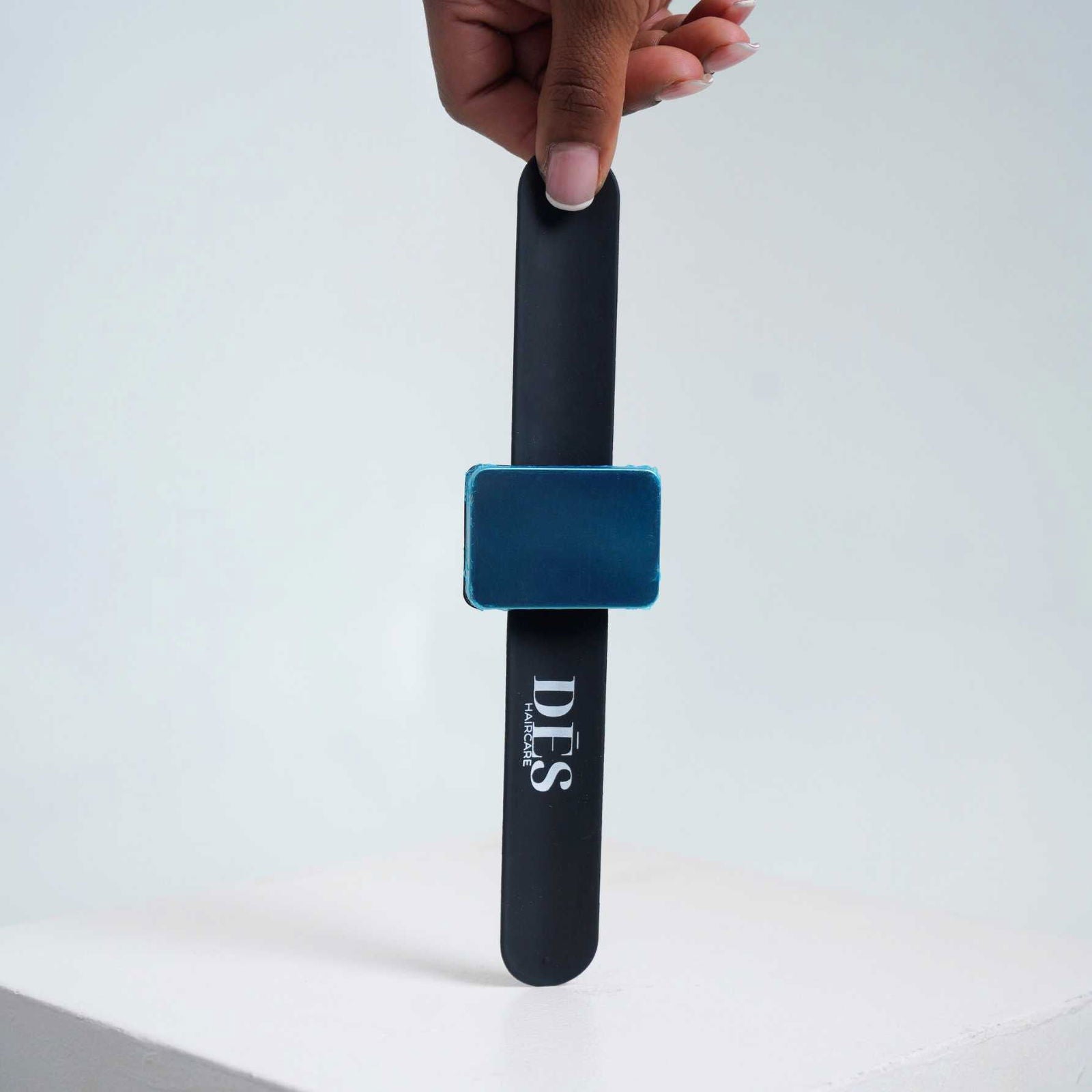 Product Band - DES Hair Care